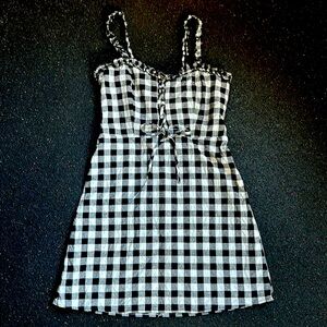 Hesperus - Gingham Black and White Sleveless Dress - Girl Medium